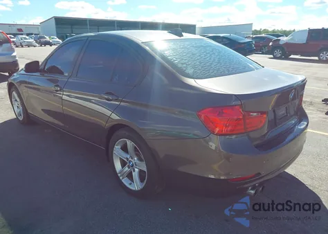 2013 BMW 328I z USA, uszkodzony, nr VIN WBA3A5G56DNP19428